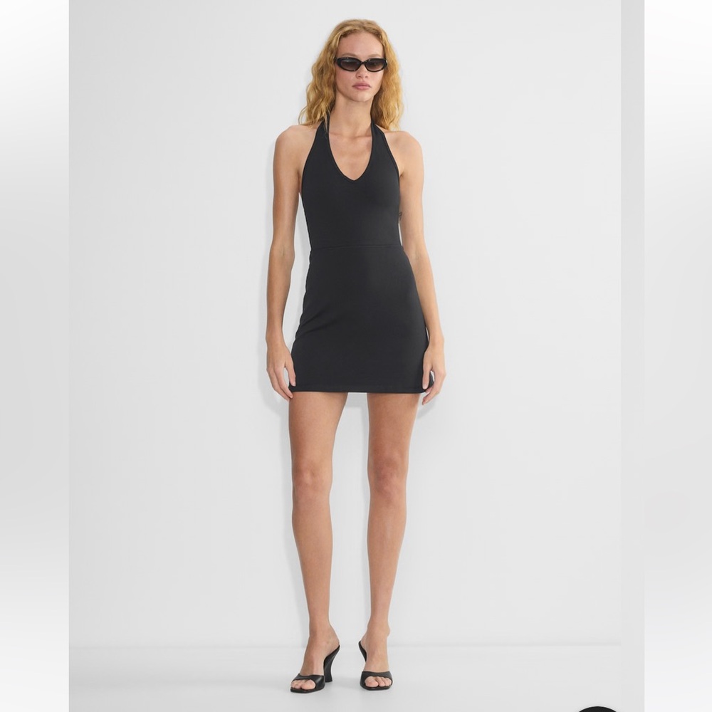 Aritzia Wilfred Free Halter V Neck Sweat-Wicking Mini Dress